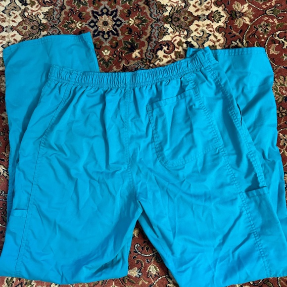 Cherokee Turquoise Blue Scrub Set - Picture 4 of 6